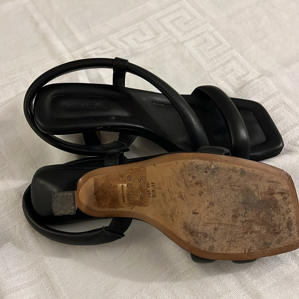 Heels - Picture 2 of 4